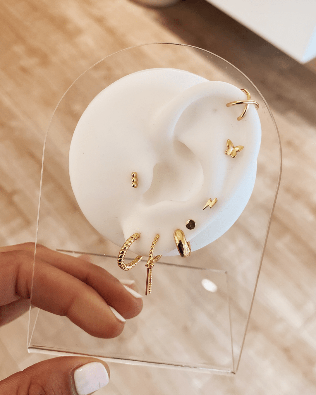 EARCUFFheyloveCross ear cuff | heylove