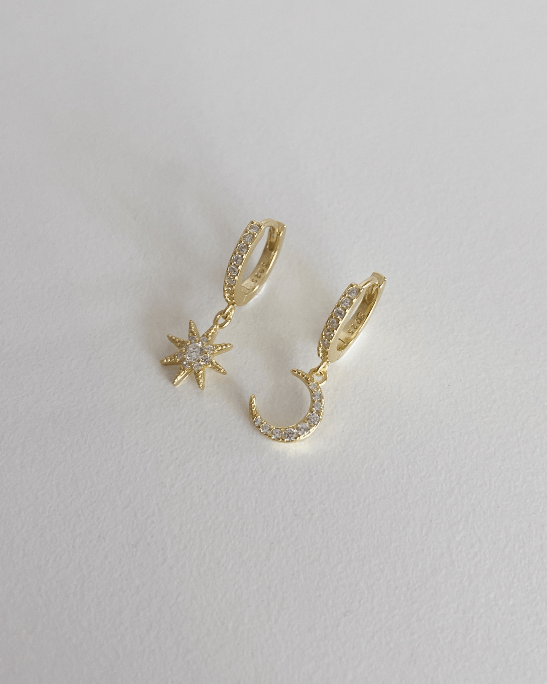 PENDIENTESheylovePendientes big cosmic star hoops | heylove