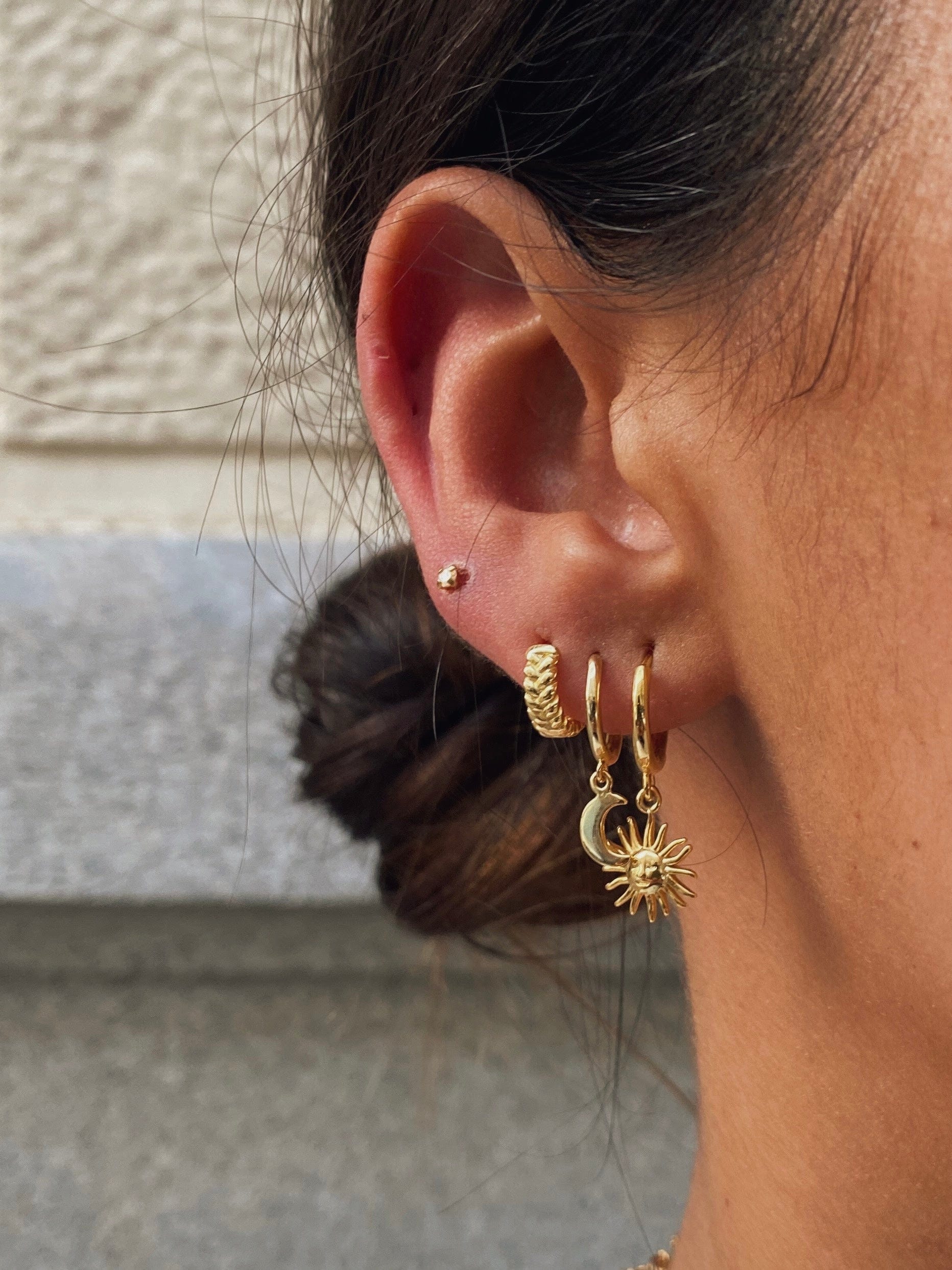 PENDIENTESheylovePendiente spike hoops | heylove