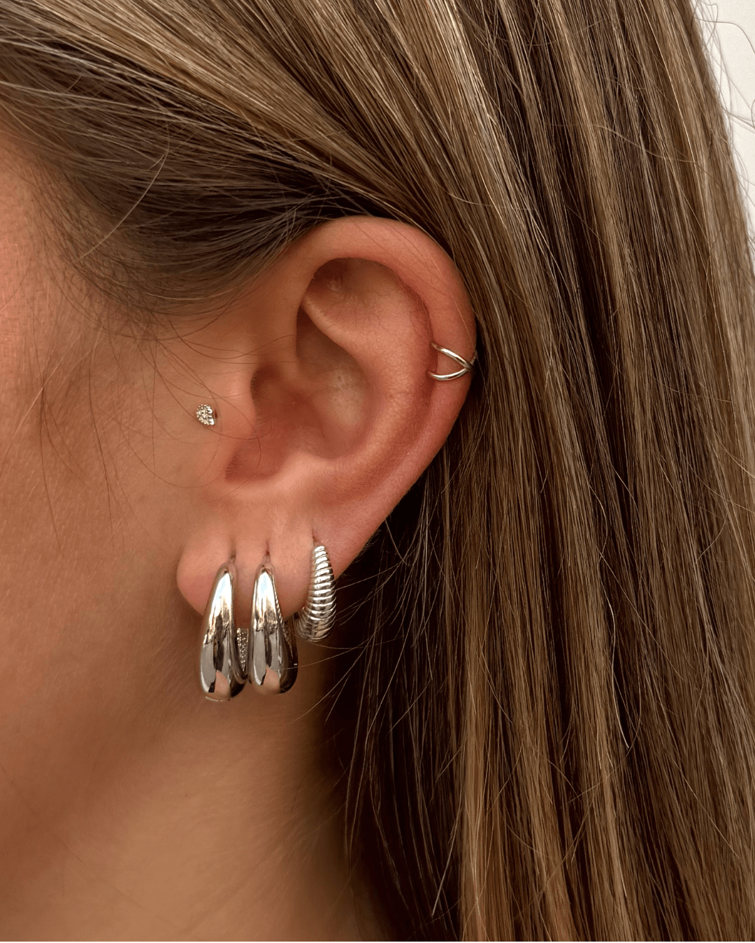 heylove PENDIENTES PENDIENTES WILD SAND HOOPS 15 MM