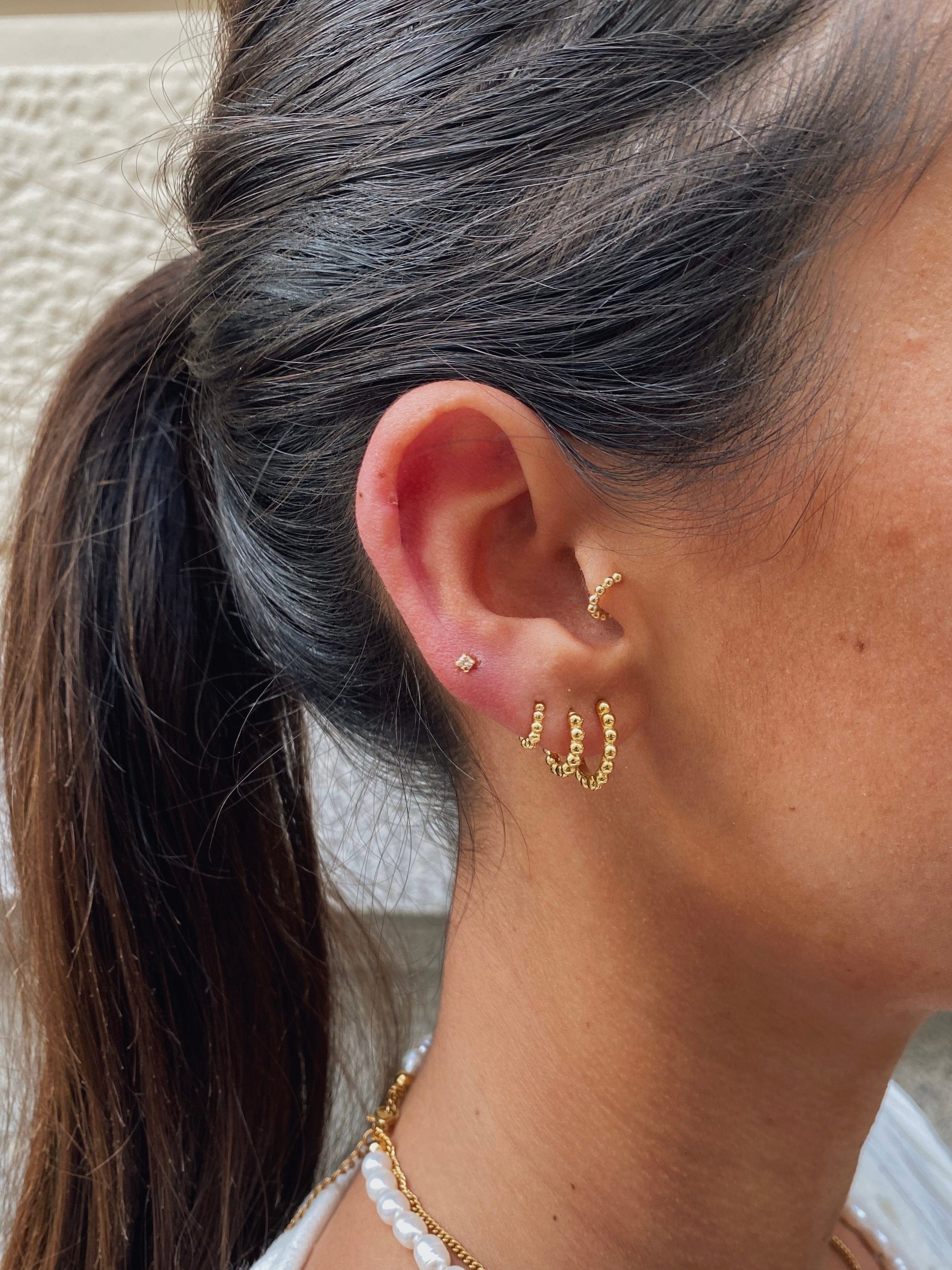 PENDIENTESheylovePENDIENTES MINI BALLS HOOPS 12 13 Y 14 MM | HEYLOVE